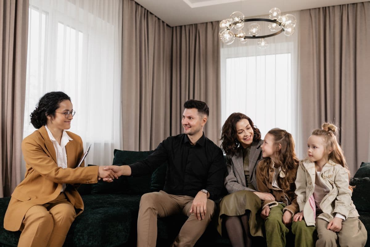 Property Management for Owners: Turning Your Property Into a Hands-Free Serviced Accommodation Investment