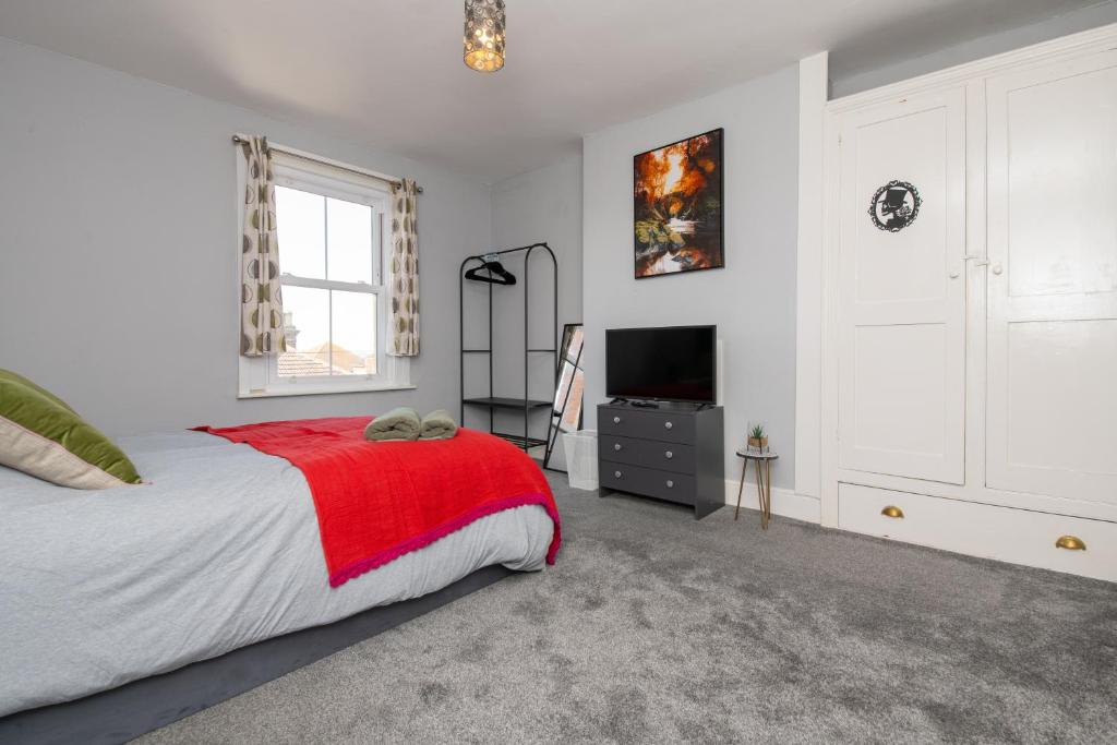 The Harwich Hideaway 4