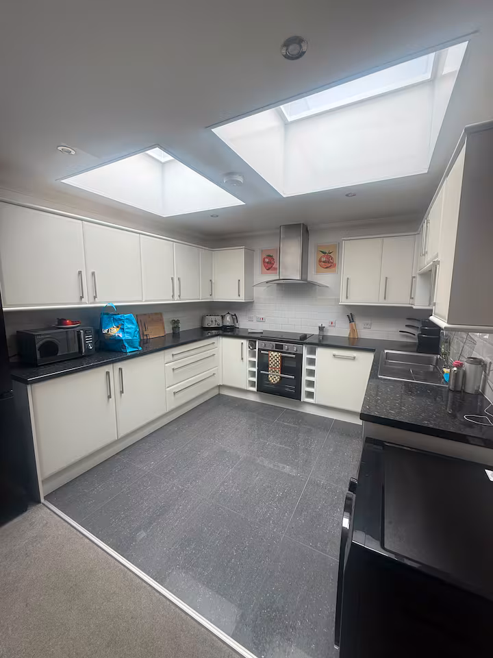 The Ramsgate Habour Onyx House 1