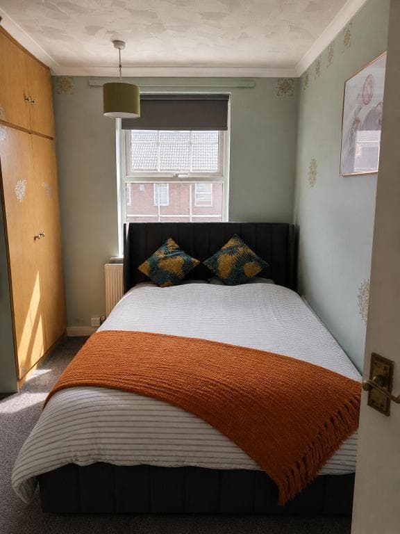 The Grimsby Heneage Stay